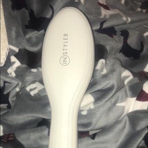 In styler straightening brush tool !